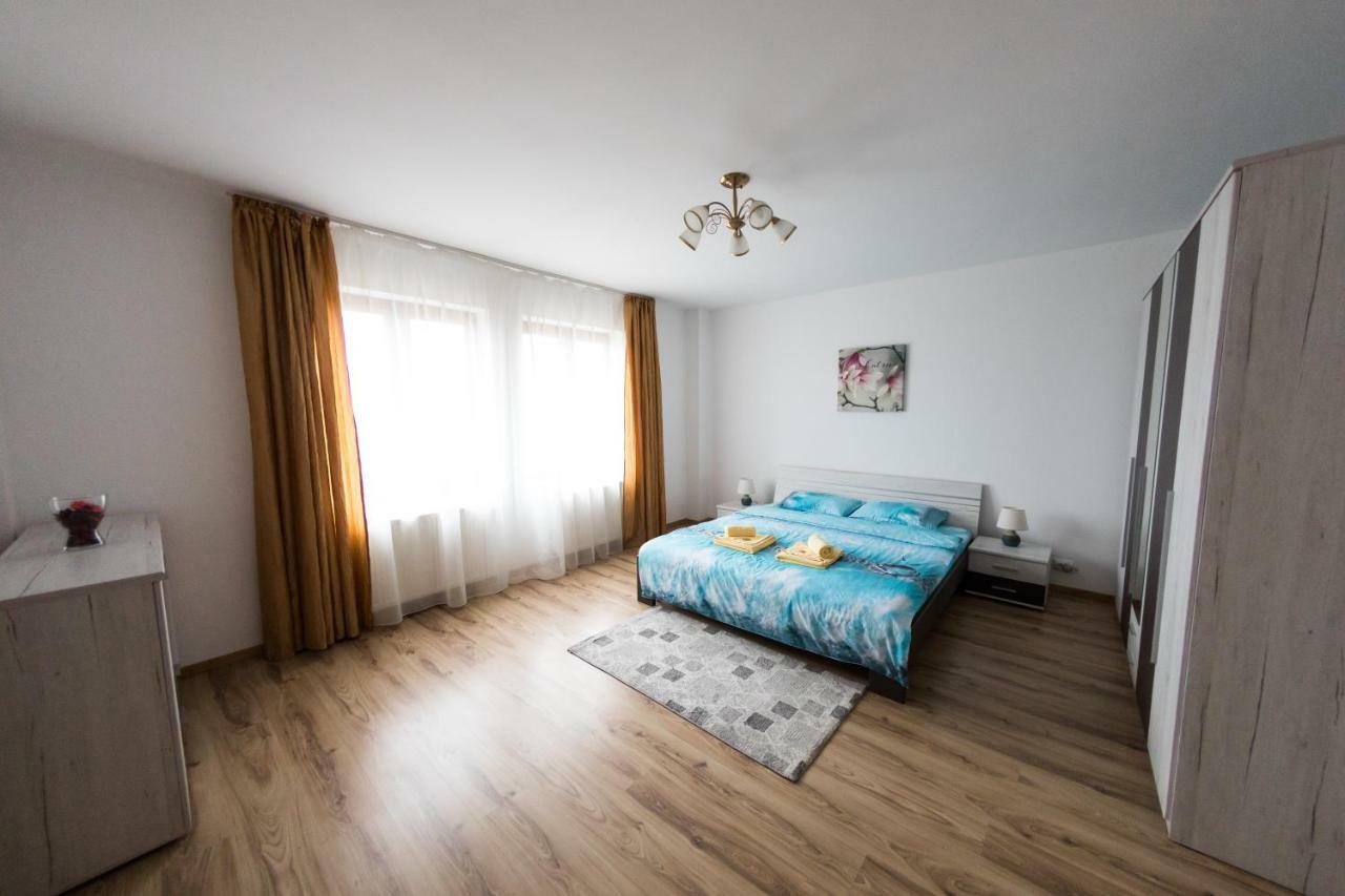 Travel Homzzz Apartments Târgu-Mureş Eksteriør bilde