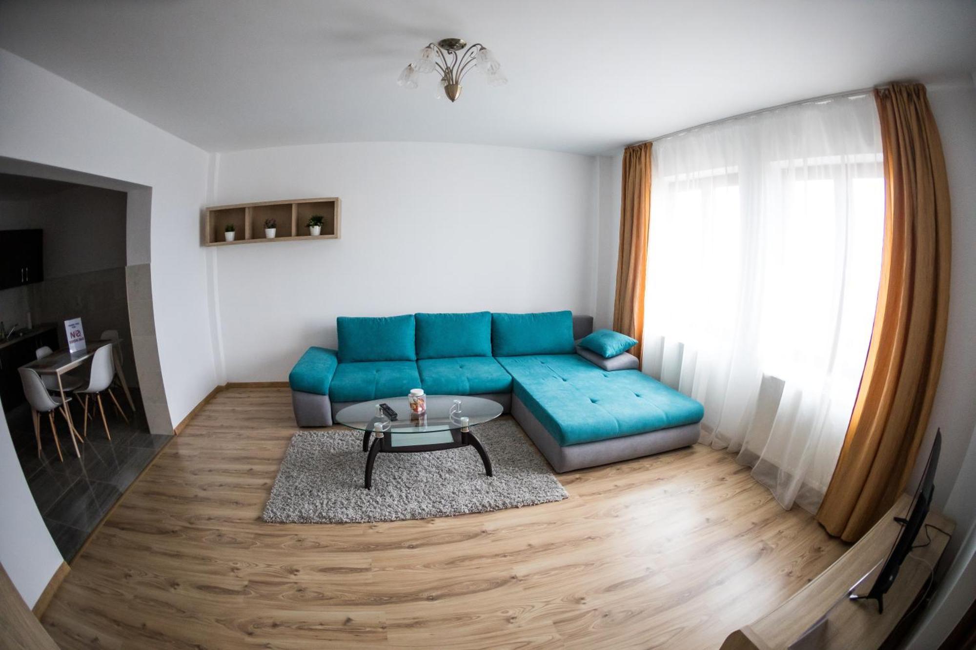 Travel Homzzz Apartments Târgu-Mureş Eksteriør bilde